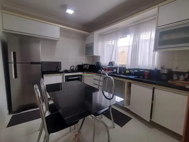 Casa com 250m² 2 quartos e 2 banheiros, à venda, no bairro Jardim Bela Vista em Indaiatuba