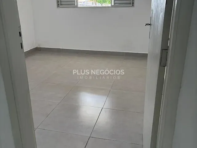 Casa com 253m² 2 quartos e 1 banheiro, à venda, no bairro Jardim Archila em Votorantim