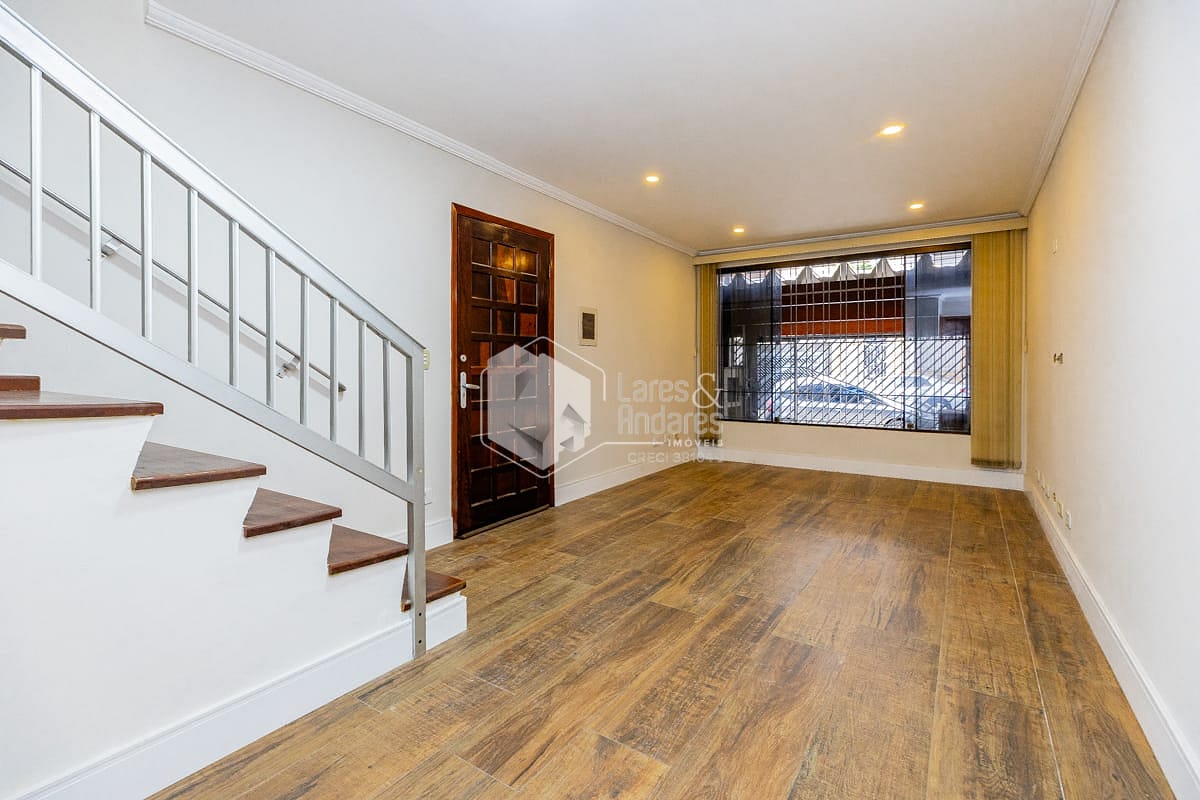 Casa, 3 quartos, 219 m² - Foto 1