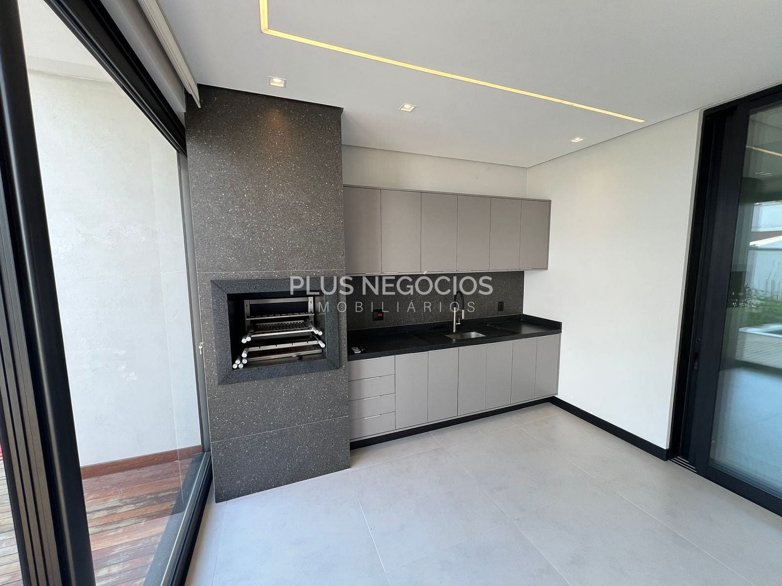 Casa, 3 quartos, 250 m² - Foto 7