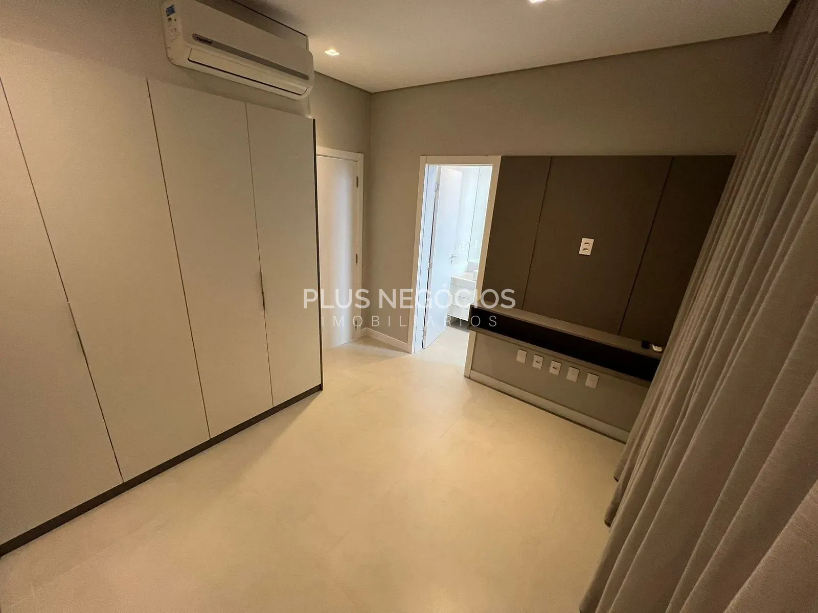 Casa, 3 quartos, 250 m² - Foto 5