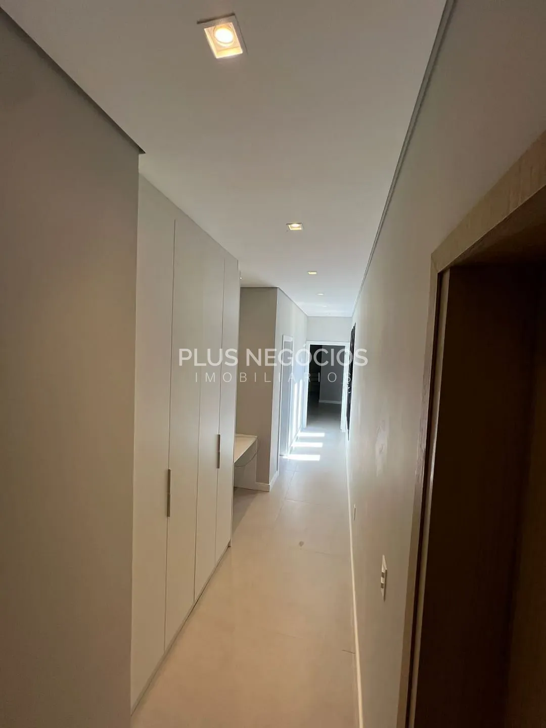 Casa, 3 quartos, 250 m² - Foto 6