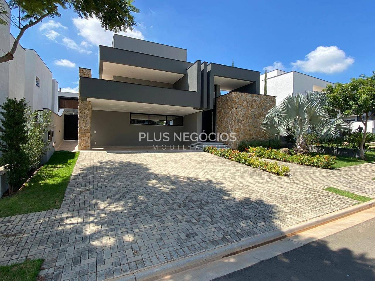 Casa, 4 quartos, 250 m² - Foto 2