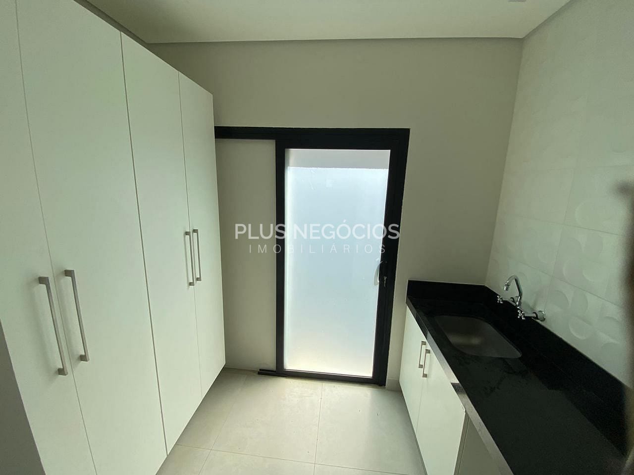 Casa, 4 quartos, 250 m² - Foto 14