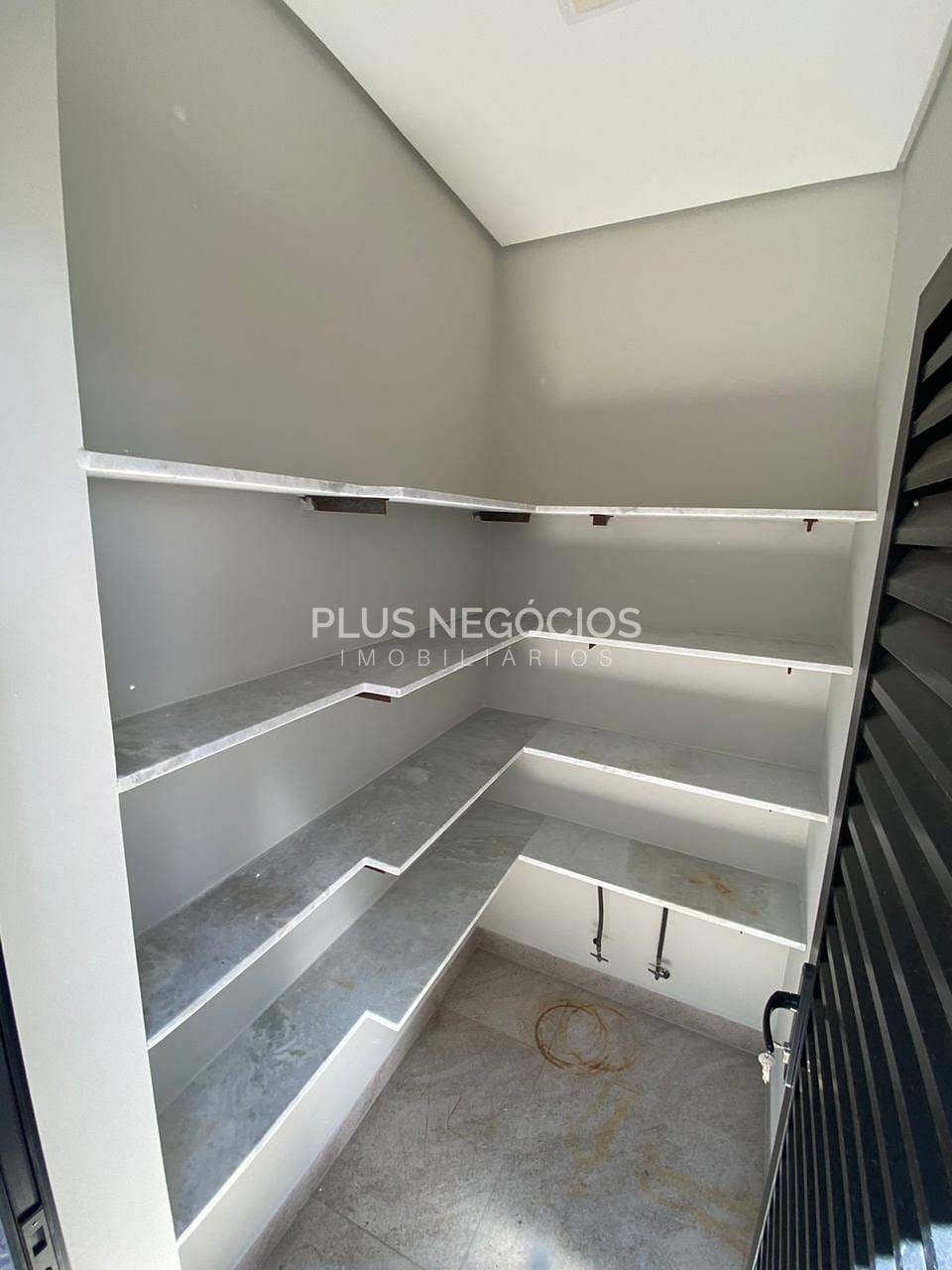Casa, 4 quartos, 250 m² - Foto 15