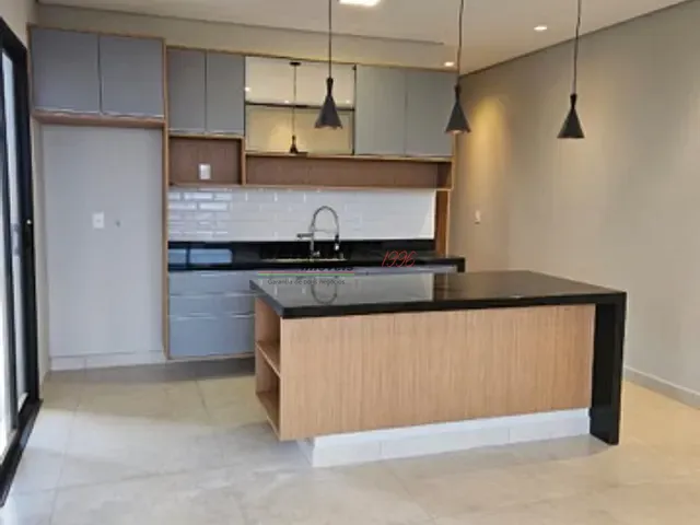 Casa com 208m² 3 quartos e 3 banheiros, à venda, no bairro Loteamento Park Gran Reserve em Indaiatuba