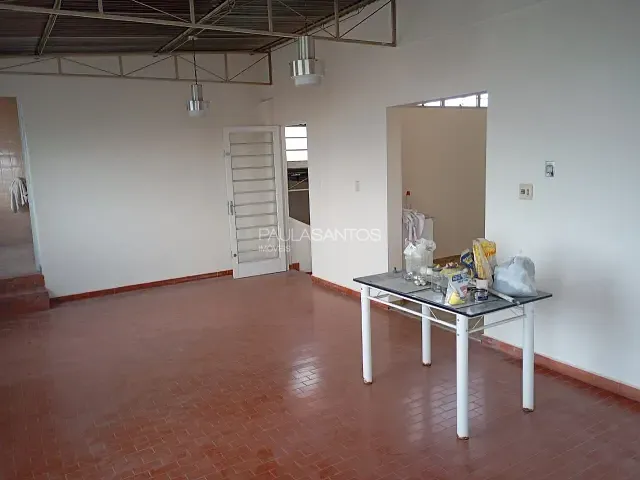 Casa 4 quartos e 2 banheiros, à venda, no bairro Jardim Santa Rosália em Sorocaba