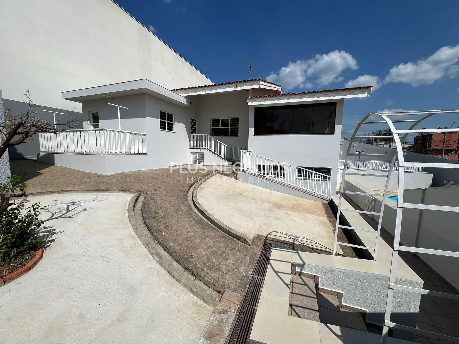 Casa, 3 quartos, 380 m² - Foto 3