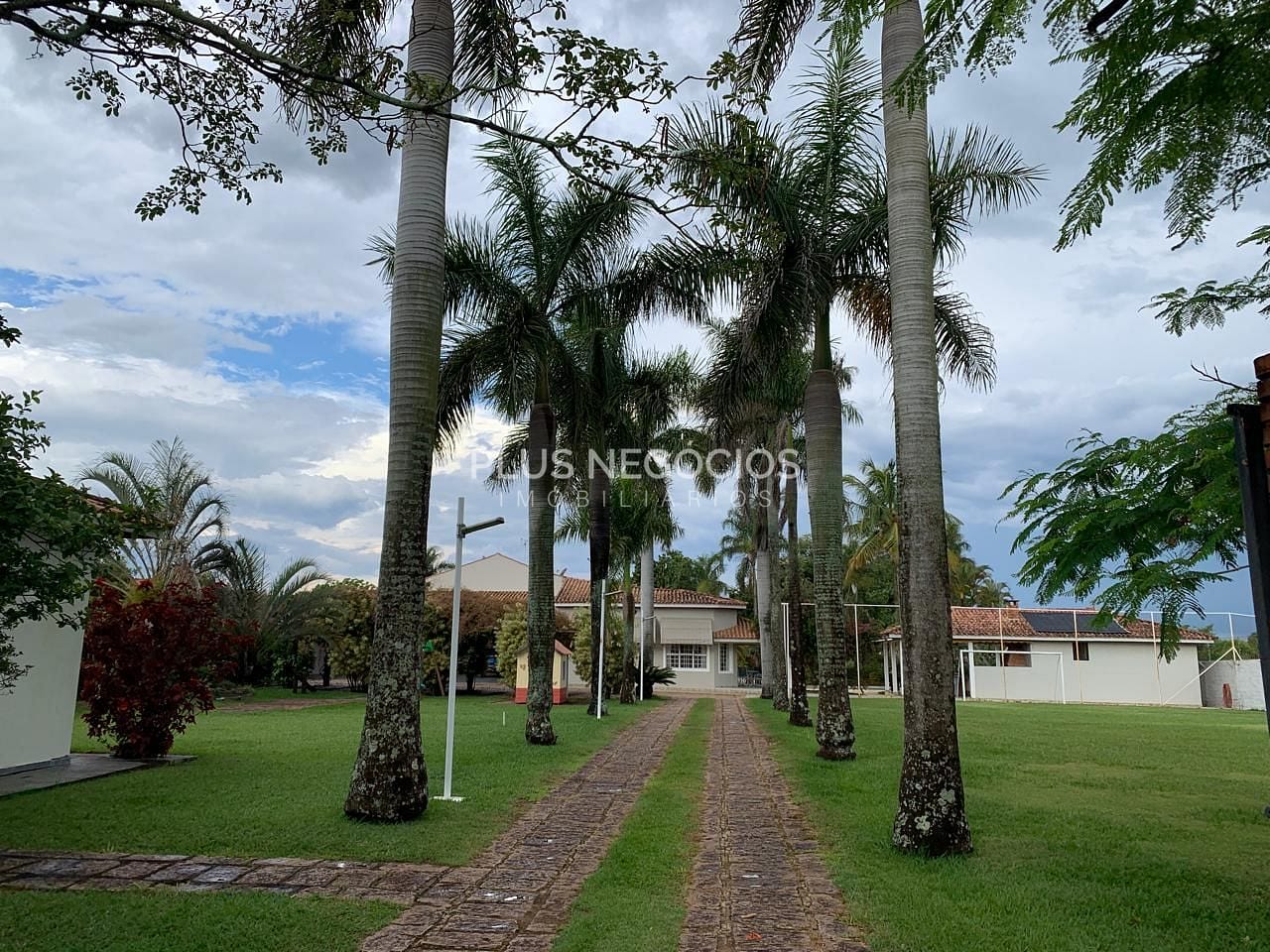 Casa, 3 quartos, 621 m² - Foto 1