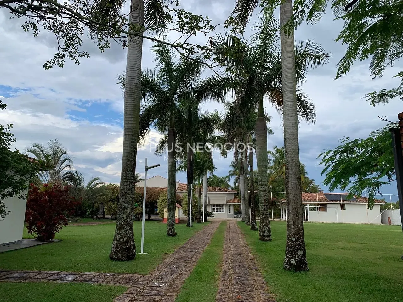 Casa, 3 quartos, 621 m² - Foto 1