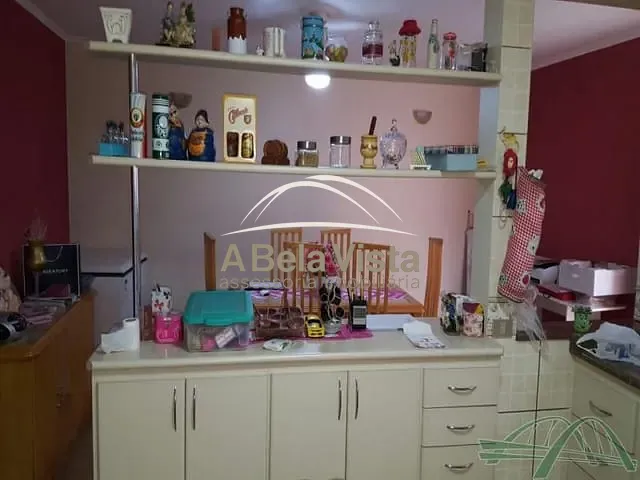 Casa com 300m² 3 quartos e 2 banheiros, à venda, no bairro VL OSASCO em Osasco