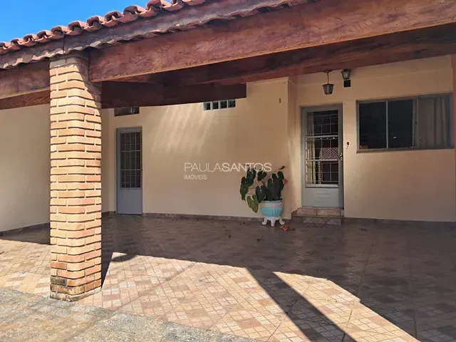 Casa 2 quartos e 2 banheiros, à venda, no bairro Vila Guimarães em Sorocaba