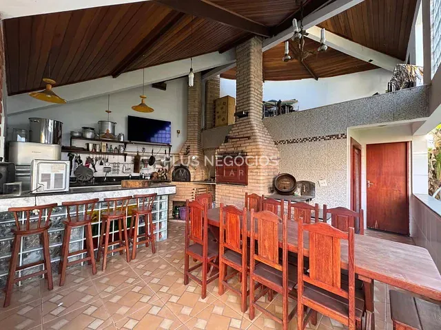 Casa com 442m² 3 quartos e 3 banheiros, à venda, no bairro Jardim Ibiti do Paço em Sorocaba