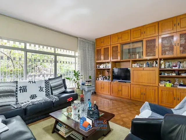 Casa com 414m² 3 quartos e 2 banheiros, à venda, no bairro Jardim Jussara em São Paulo