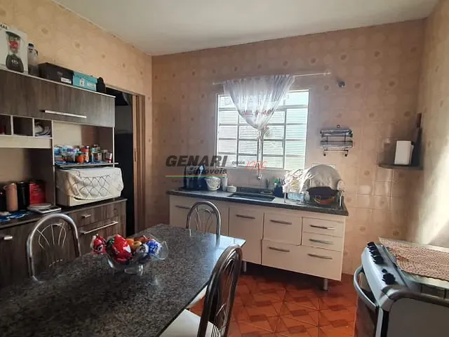 Casa com 250m² 3 quartos e 1 banheiro, à venda, no bairro Jardim Itamaracá em Indaiatuba