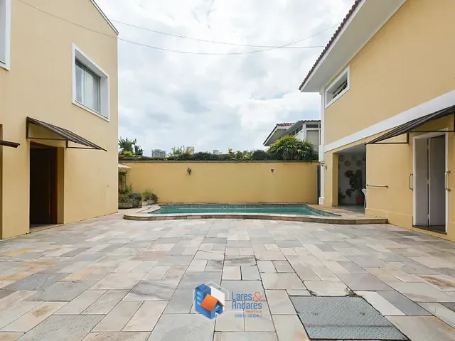 Casa com 610m² 4 quartos e 7 banheiros, à venda, no bairro Jardim Paulista em São Paulo