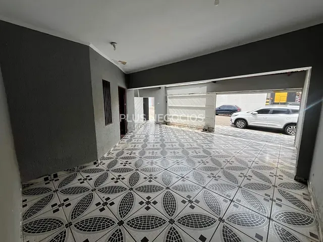 Casa com 350m² 4 quartos e 5 banheiros, à venda, no bairro Jardim Residencial Deolinda Guerra em Sorocaba