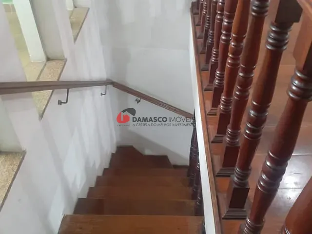 Casa com 296m² 4 quartos e 5 banheiros, à venda, no bairro Santa Maria em São Caetano do Sul
