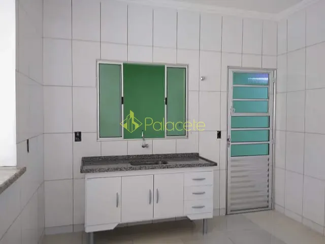 Casa com 132m² 2 quartos e 1 banheiro, à venda, no bairro Mantiqueira em Pindamonhangaba