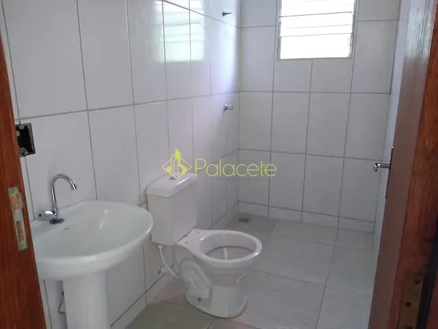Casa com 132m² 2 quartos e 1 banheiro, à venda, no bairro Mantiqueira em Pindamonhangaba