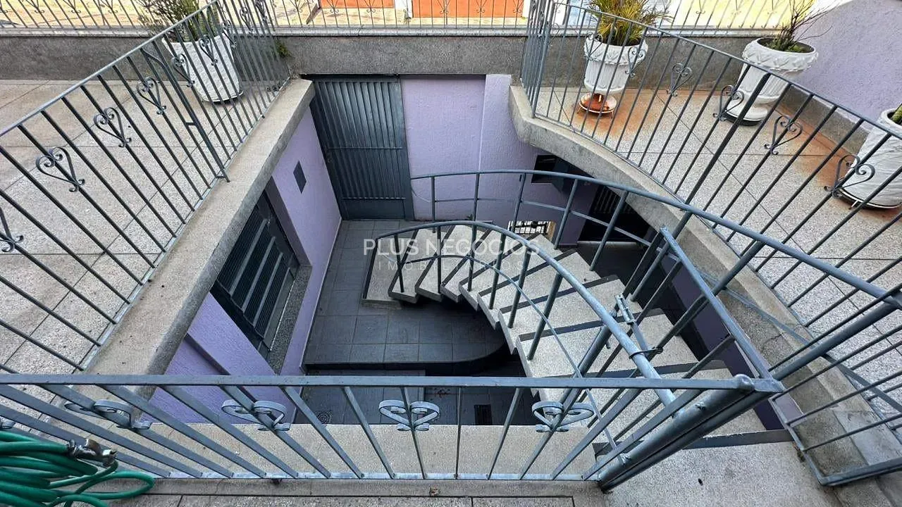 Casa, 5 quartos, 350 m² - Foto 2