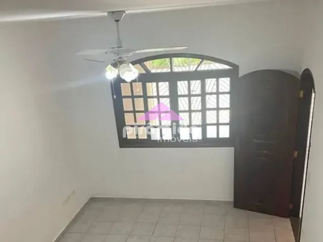 Casa com 125m², à venda, no bairro Jardim das Indústrias em São José dos Campos