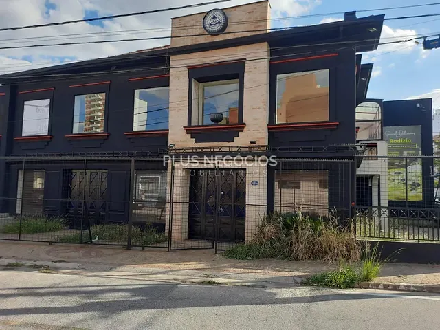 Casa com 384m², à venda, no bairro Jardim Vila Inglesa em Sorocaba