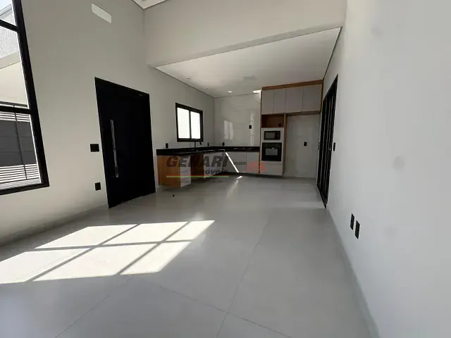 Casa com 150m² 3 quartos e 2 banheiros, à venda, no bairro Jardim Bom Sucesso em Indaiatuba