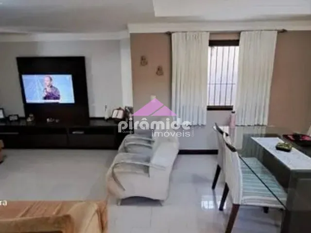 Casa com 139m² 4 quartos e 4 banheiros, à venda, no bairro Urbanova em São José dos Campos