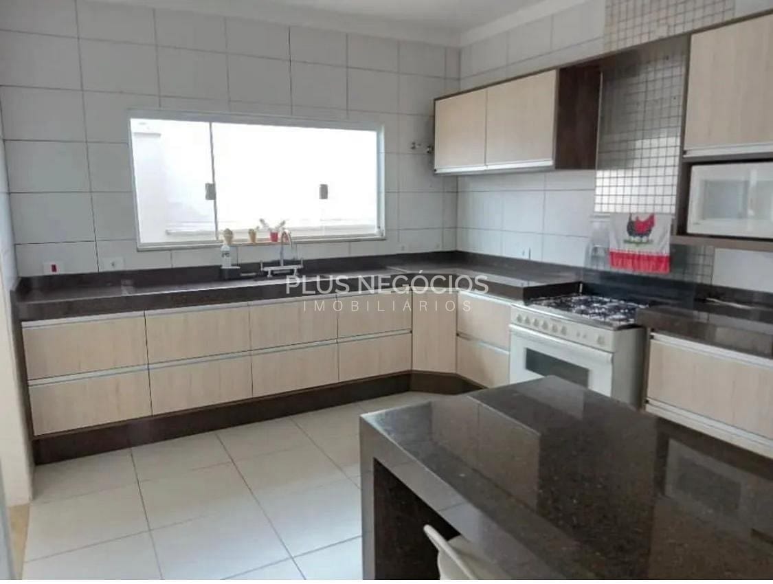 Casa, 3 quartos, 214 m² - Foto 12