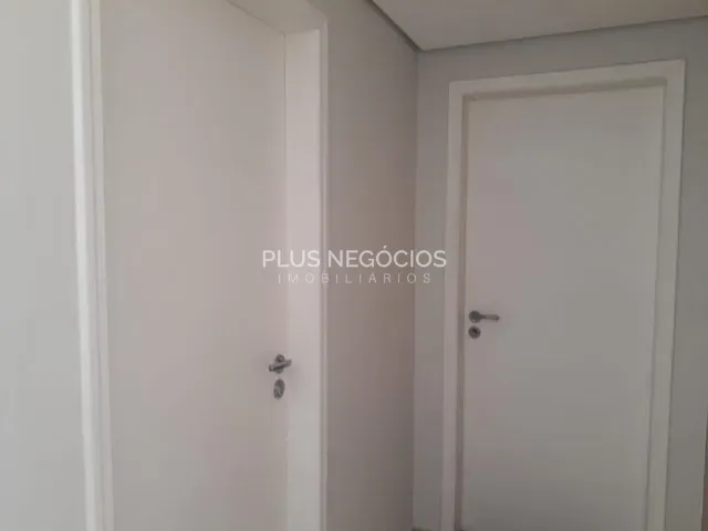 Casa com 300m² 3 quartos e 4 banheiros, à venda, no bairro Parque Residencial Villa dos Inglezes em Sorocaba