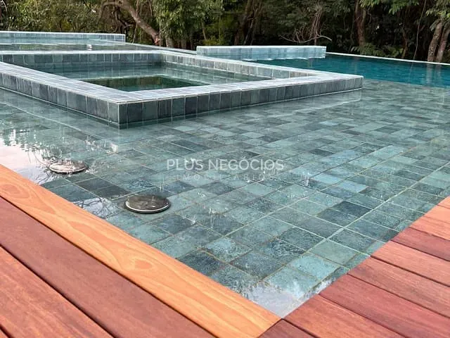 Casa com 1700m² 4 quartos e 8 banheiros, à venda, no bairro Parque Reserva Fazenda Imperial em Sorocaba