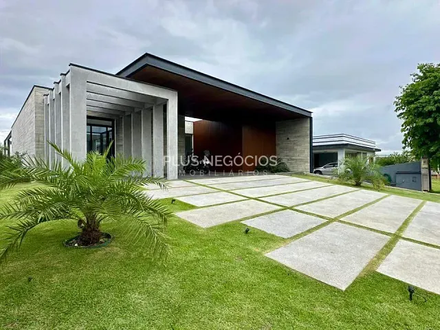 Casa com 1700m² 4 quartos e 8 banheiros, à venda, no bairro Parque Reserva Fazenda Imperial em Sorocaba