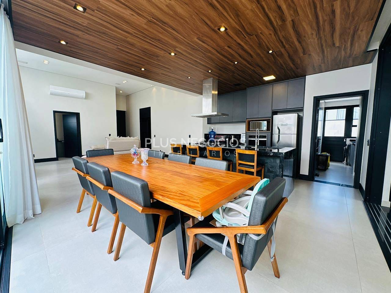 Casa, 3 quartos, 222 m² - Foto 6