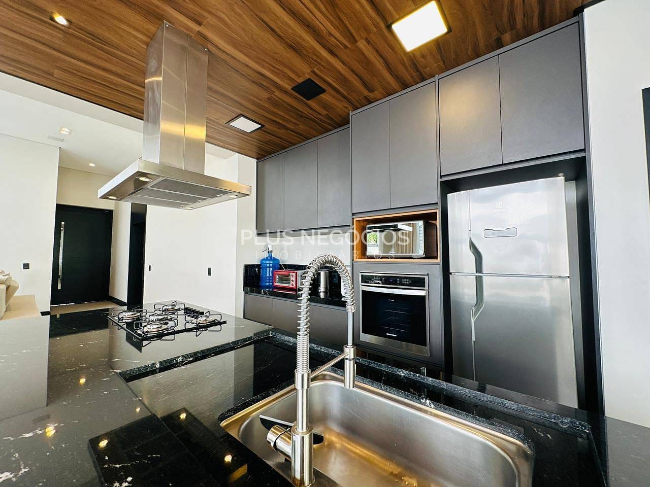 Casa, 3 quartos, 222 m² - Foto 8