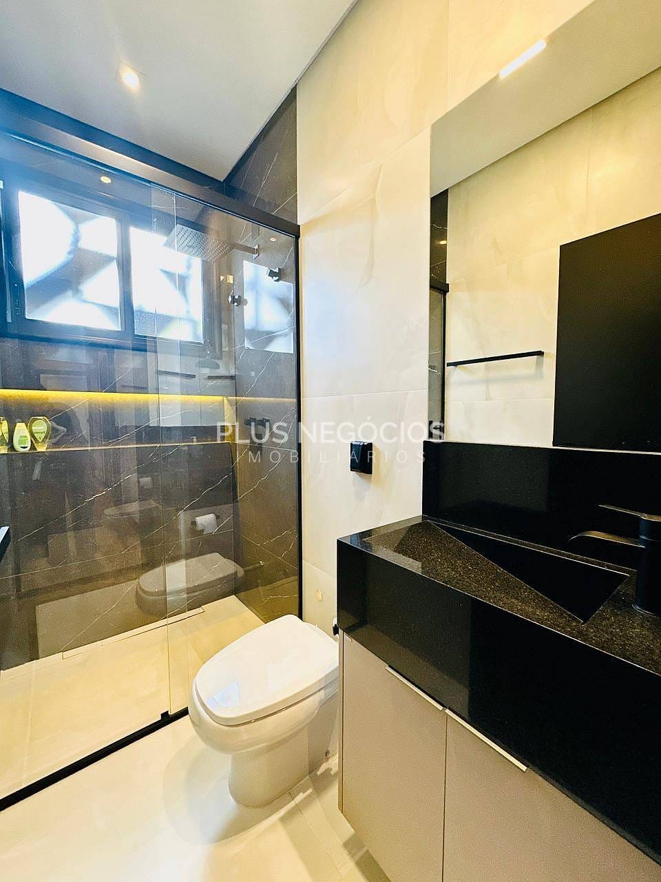 Casa, 3 quartos, 222 m² - Foto 25