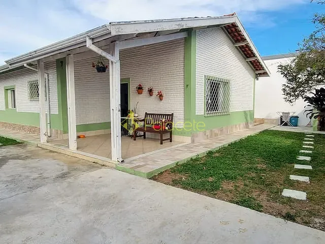 Casa com 600m² 5 quartos e 1 banheiro, à venda, no bairro Bela Vista em Pindamonhangaba