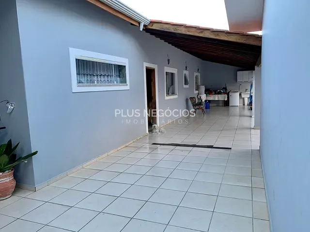 Casa com 500m² 3 quartos e 3 banheiros, à venda, no bairro Jardim Ipê em Sorocaba
