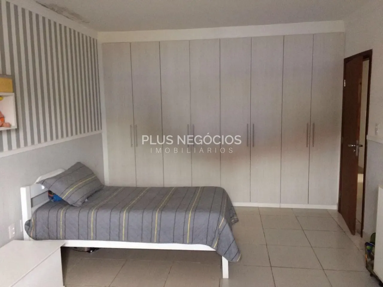 Casa, 3 quartos, 340 m² - Foto 11