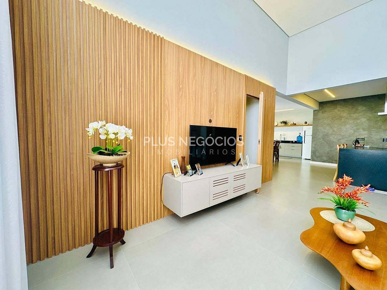 Casa, 3 quartos, 229 m² - Foto 4