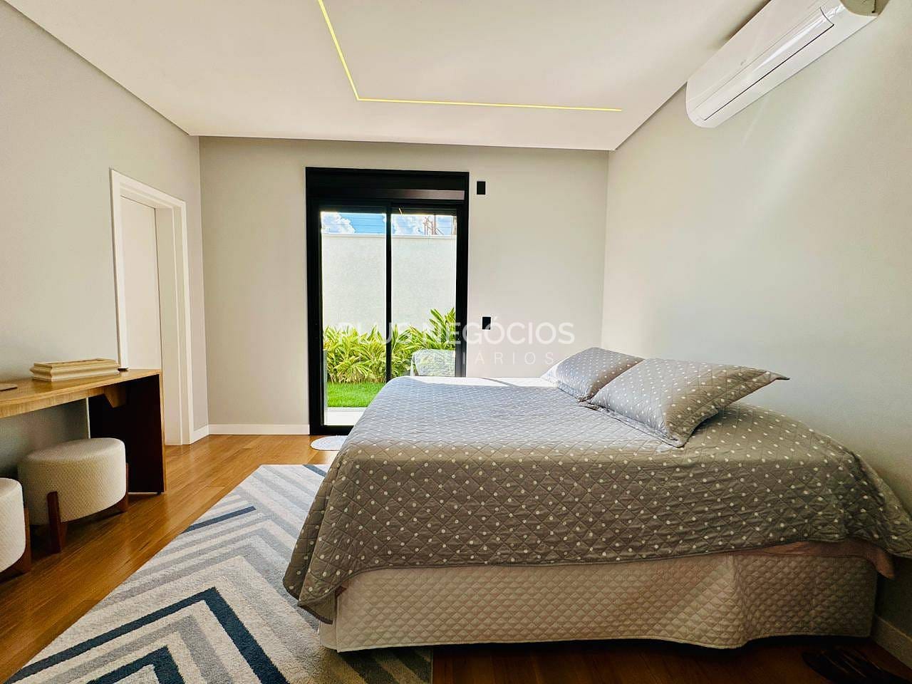 Casa, 3 quartos, 229 m² - Foto 19