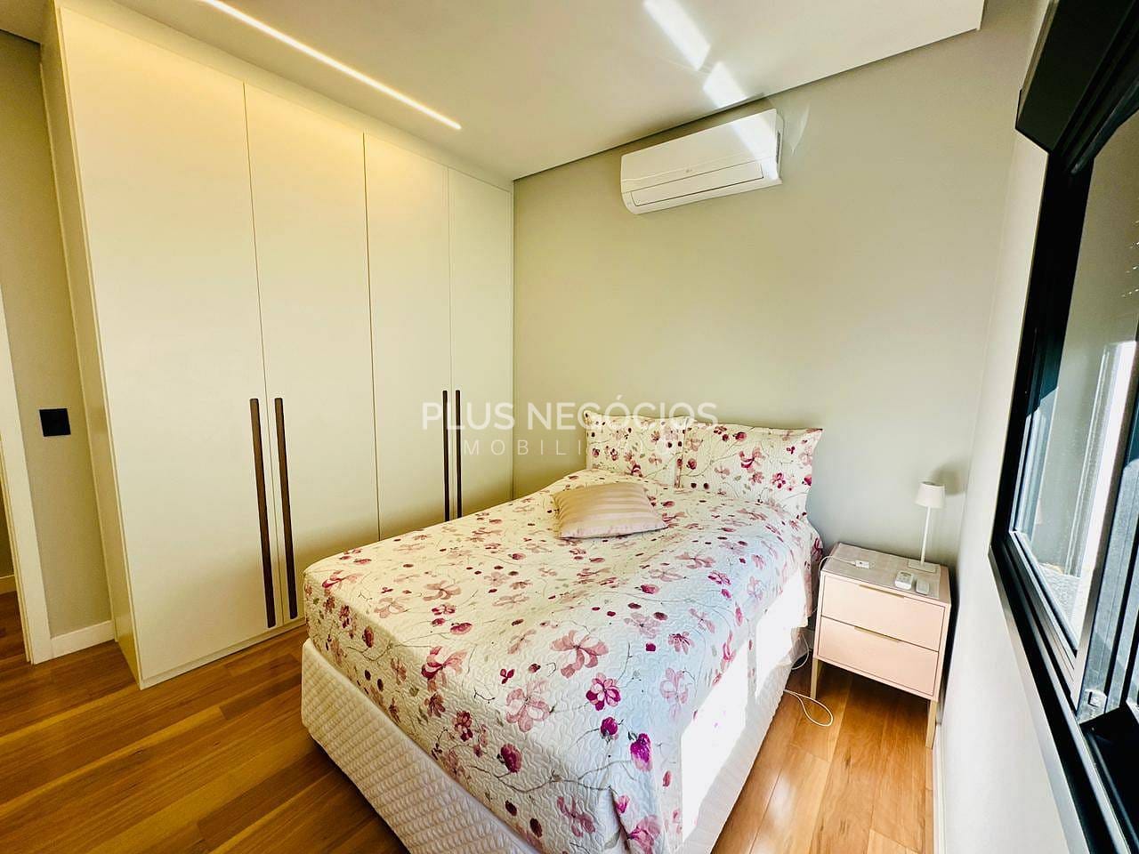 Casa, 3 quartos, 229 m² - Foto 34