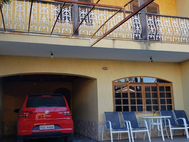 Casa com 250m² 3 quartos e 3 banheiros, à venda, no bairro Jardim da Luz em Taubaté