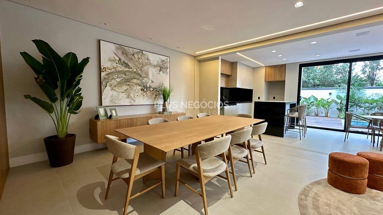 Casa, 4 quartos, 418 m² - Foto 4