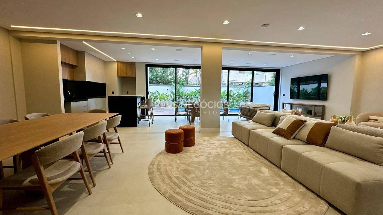 Casa, 4 quartos, 418 m² - Foto 8