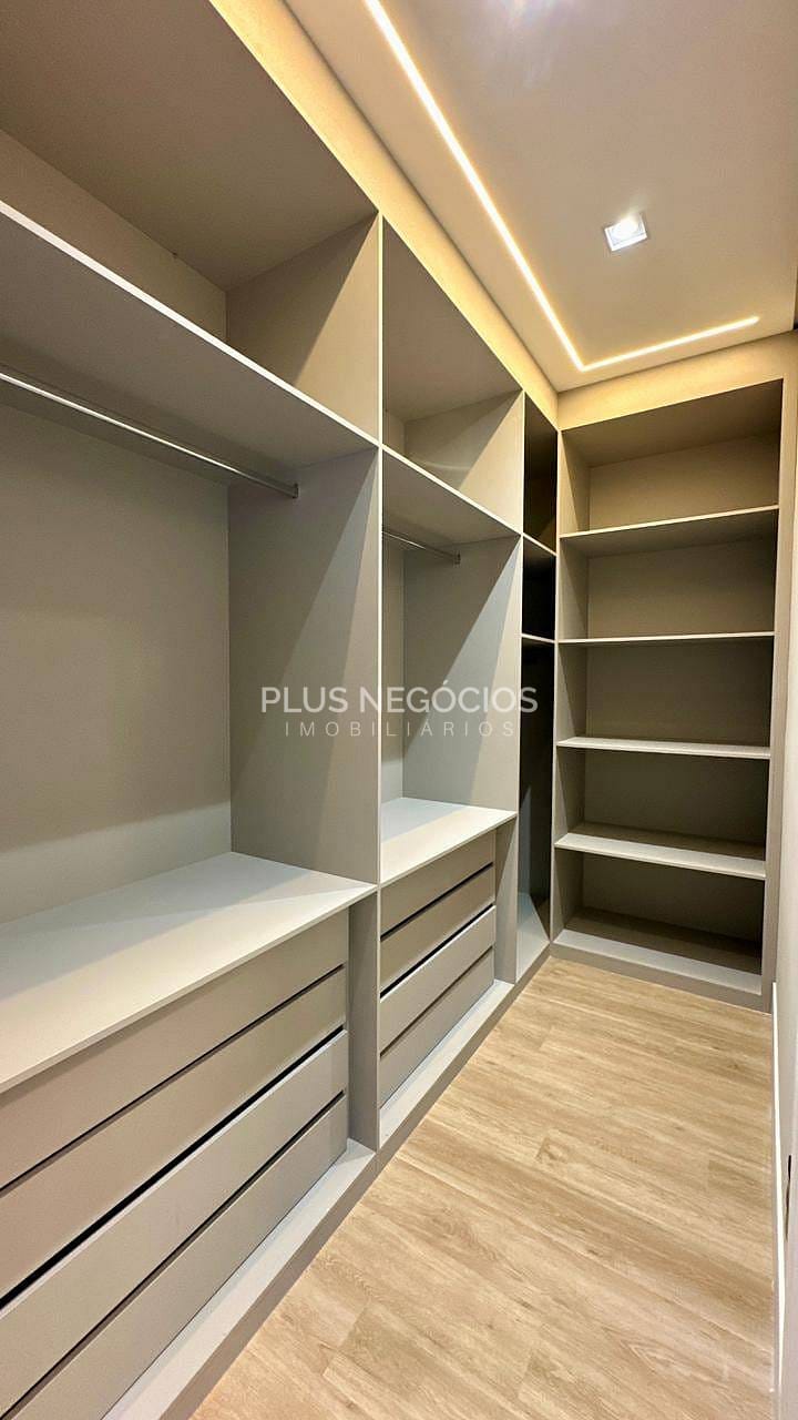 Casa, 4 quartos, 418 m² - Foto 37