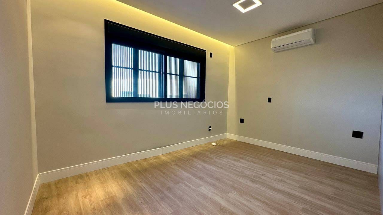 Casa, 4 quartos, 418 m² - Foto 38