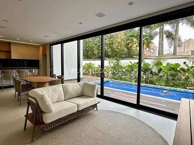 Casa com 453m² 4 quartos e 6 banheiros, à venda, no bairro Alphaville Nova Esplanada em Votorantim