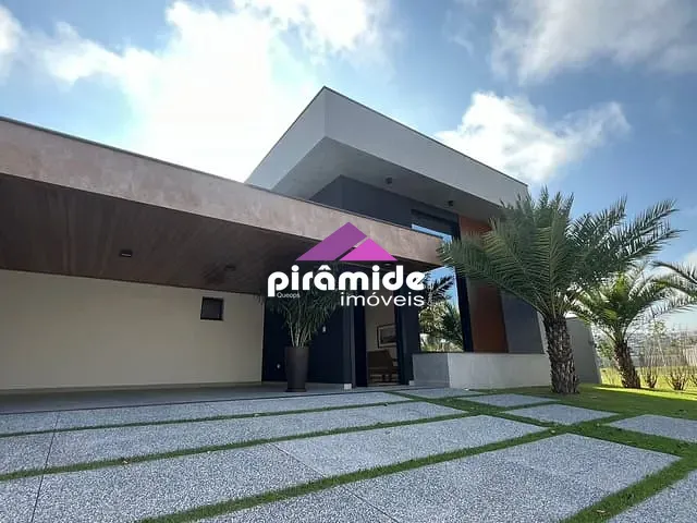 Casa com 450m² 4 quartos e 2 banheiros, à venda, no bairro Urbanova em São José dos Campos