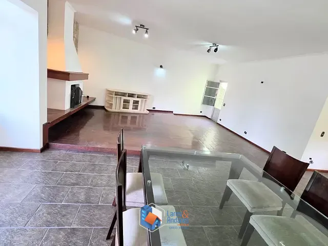 Casa com 411m² 3 quartos e 3 banheiros, à venda, no bairro Parque São Domingos em São Paulo
